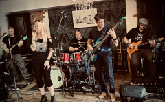 20250829_170416000_iOS-1